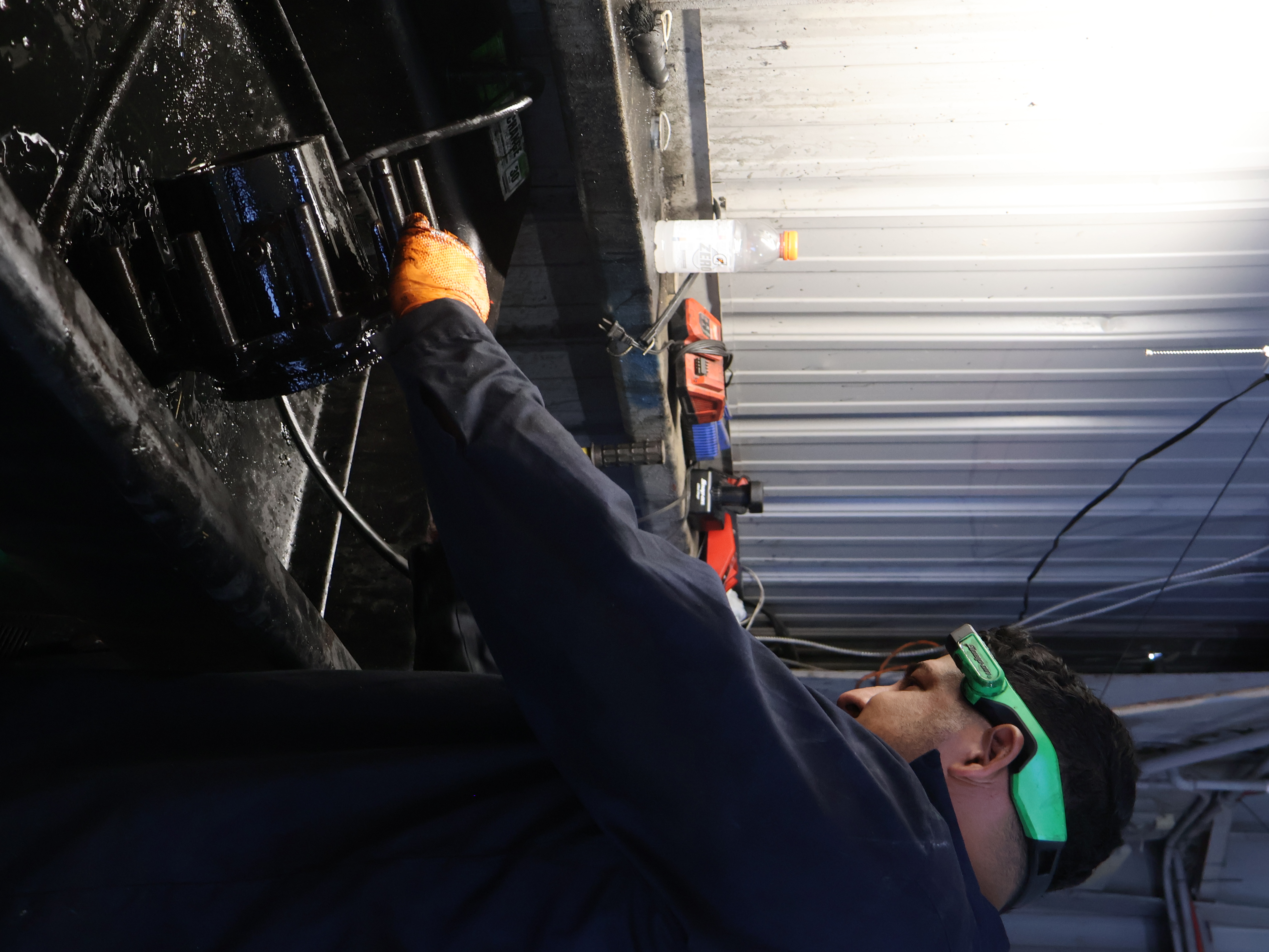 Elis Fleet Solutions mechanic